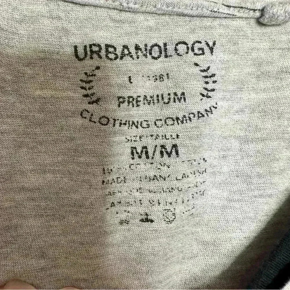 Urbanology T-Shirt V-Neck Grey & Black Size Medium - Picture 8 of 16